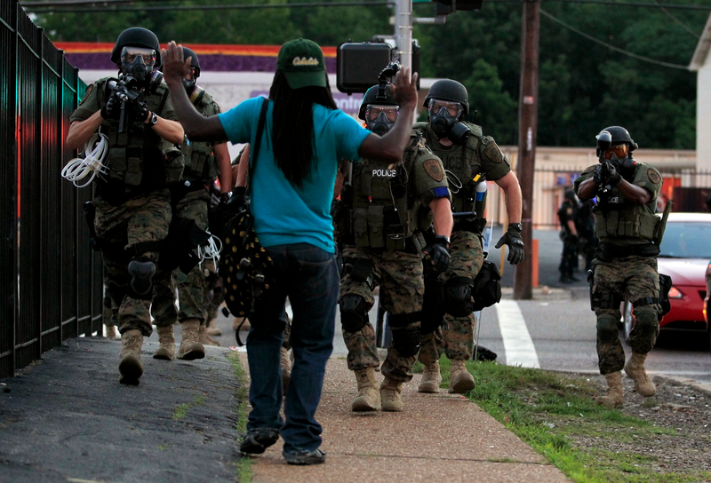 Illustration for article titled This Is What American Police of the Future Were Supposed to Look Like